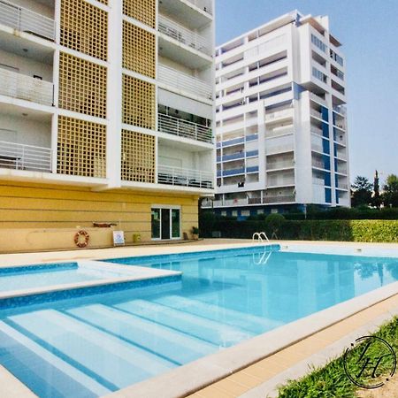 Appartement Alegria - Shopping Center 150M - Pool - Parking - Terrace à Portimão Extérieur photo